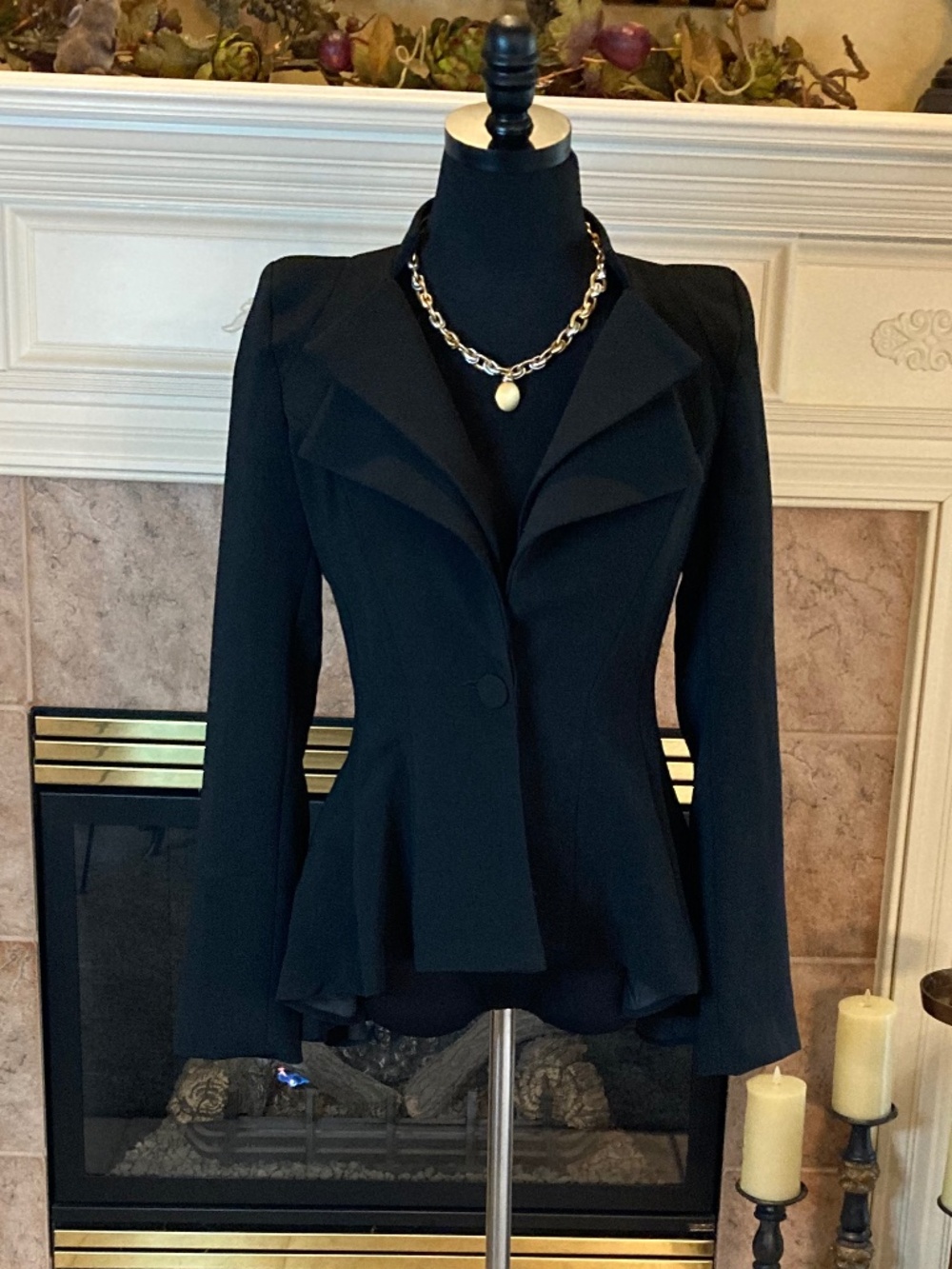 LOOKBOOK STORE Blazer Black Size 4